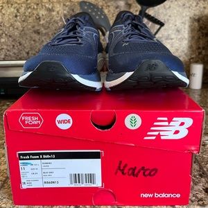 New Balance 860v13 Mens Size 11 2E Wide width